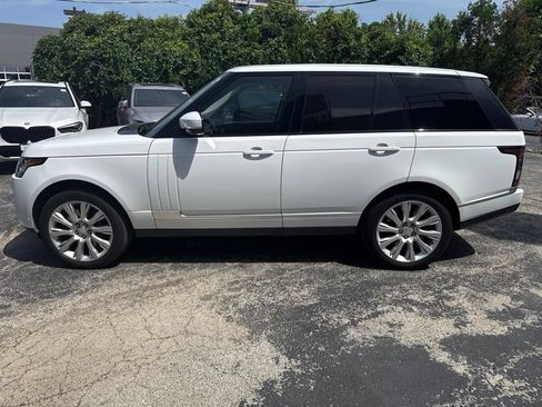 Used 2016 Land Rover Range Rover Supercharged AWD/4WD image 2