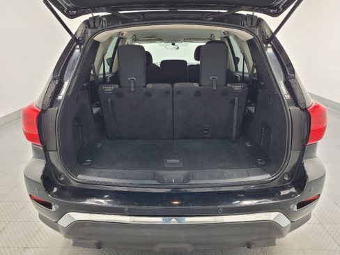 Used 2020 Nissan Pathfinder S FWD image 29
