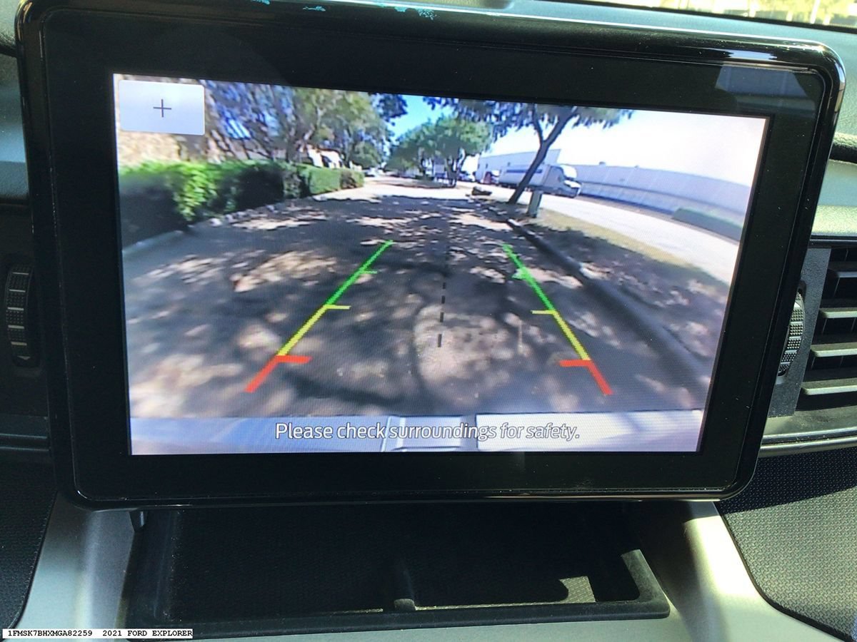 Used 2021 Ford Explorer 2WD image 16