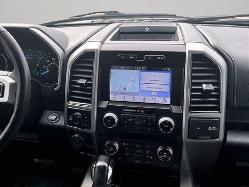 Used 2019 Ford F150 Lariat w/ Equipment Group 502A Luxury AWD/4WD image 7
