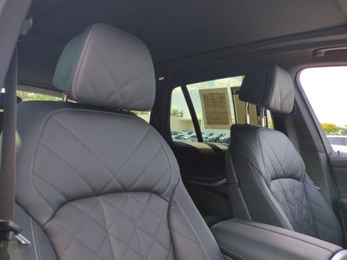 Used 2026 BMW X5 sDrive40i w/ M Sport Package RWD image 35