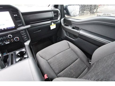 Certified 2024 Ford F150 XLT w/ XLT Black Appearance Package RWD image 13