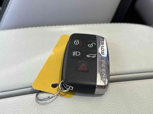 Used 2020 Land Rover Range Rover Velar S AWD/4WD image 11