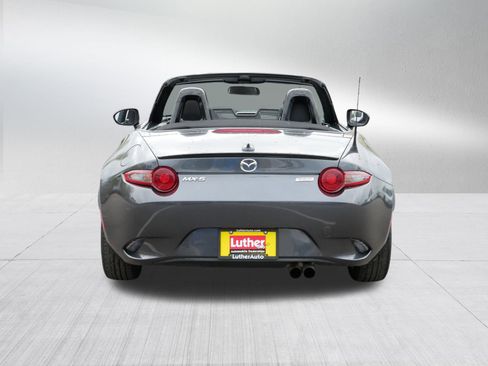 Used 2016 MAZDA MX-5 Miata Club image 6