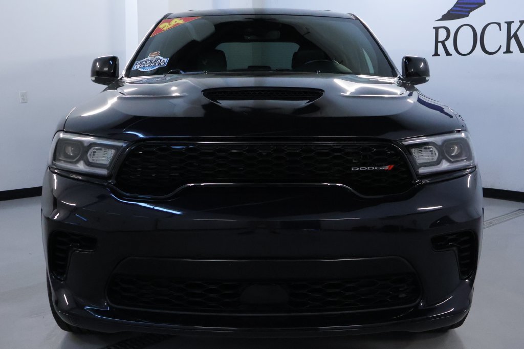 Used 2024 Dodge Durango GT AWD/4WD image 2