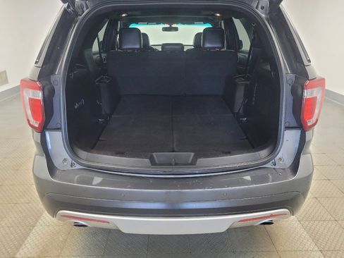 Used 2016 Ford Explorer Limited image 29