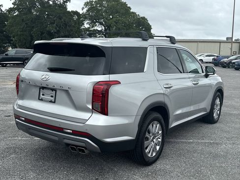 Used 2023 Hyundai Palisade SEL FWD image 8