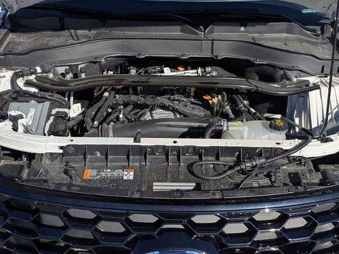 Certified 2025 Ford Explorer ST-Line AWD/4WD image 13