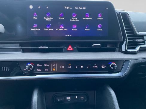 Used 2025 Kia Sportage X-Line w/ Premium Package AWD/4WD image 17