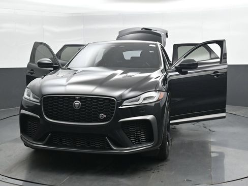 Used 2021 Jaguar F-PACE SVR AWD/4WD image 48