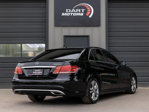 Used 2014 Mercedes-Benz E 250 BlueTEC 4MATIC Sedan image 7