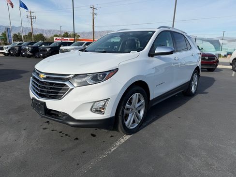 Used 2020 Chevrolet Equinox Premier image 7