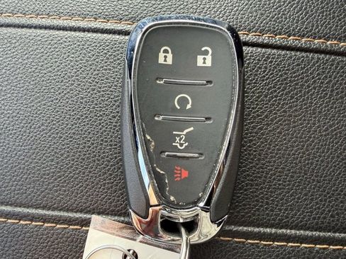 Used 2019 Chevrolet Traverse LT w/ LPO, Floor Liner Package image 36