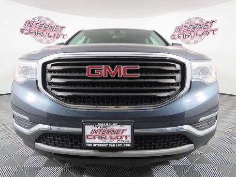 Used 2019 GMC Acadia SLE w/ LPO, Floor Liner Package image 2