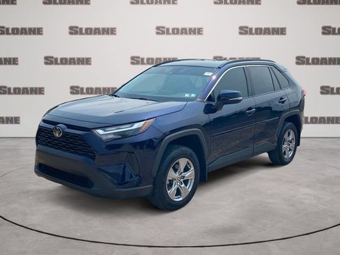 Used 2024 Toyota RAV4 XLE AWD/4WD image 1