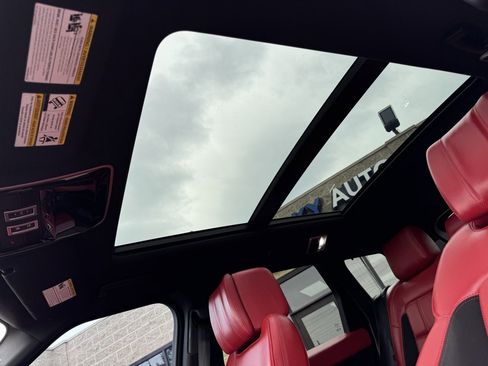 Used 2019 Land Rover Range Rover Sport Supercharged image 22