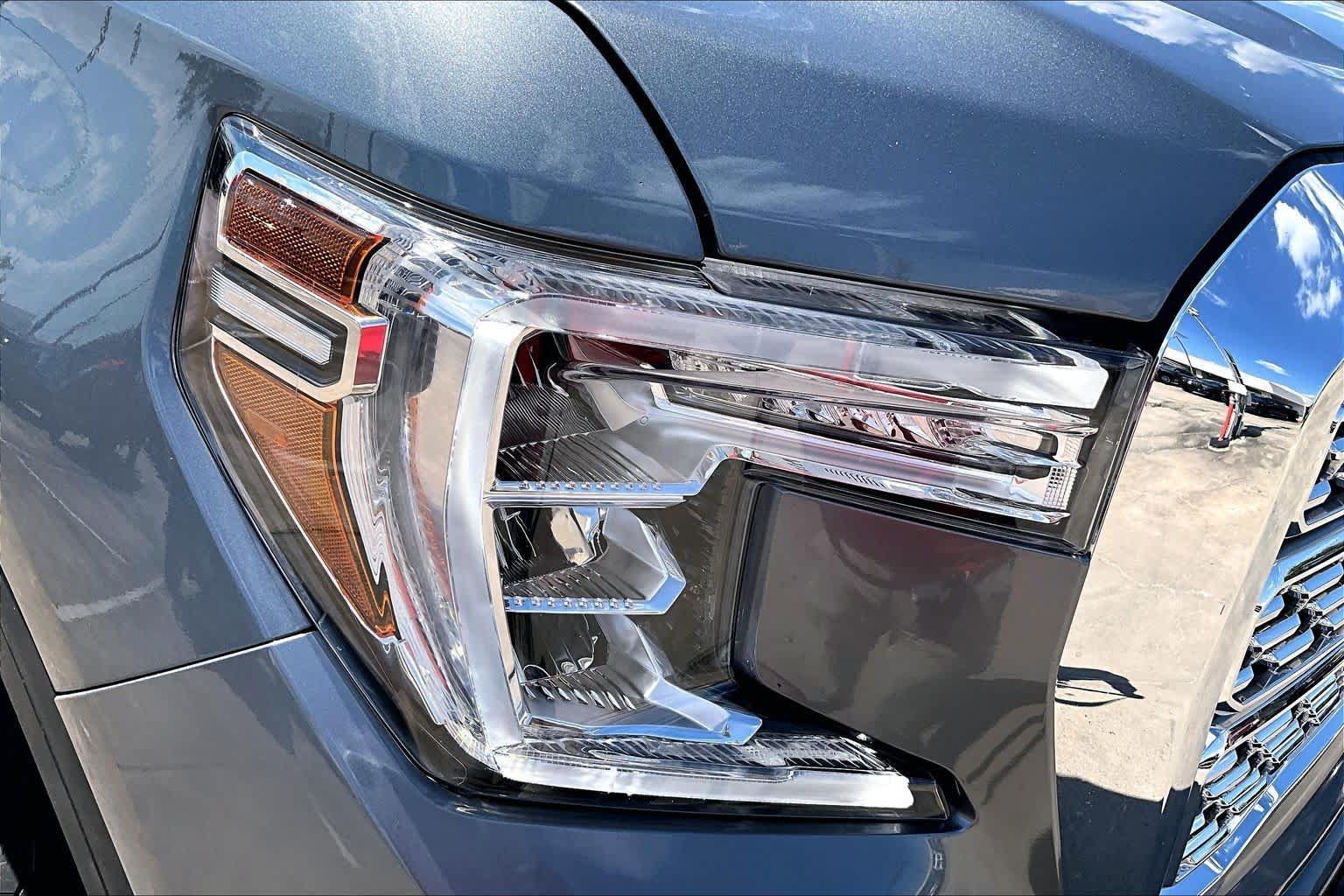 Used 2021 GMC Sierra 1500 Denali w/ Denali Ultimate Package AWD/4WD image 28