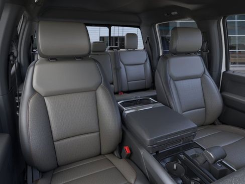 New 2025 Ford F150 Lariat w/ Equipment Group 501A Mid image 10