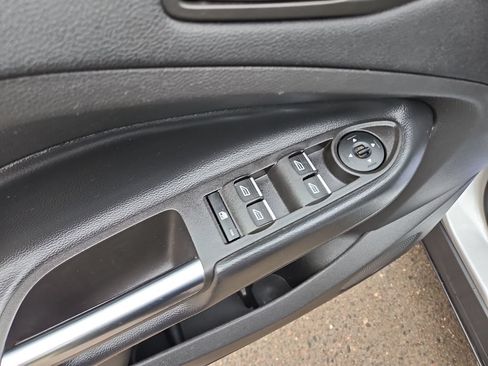 Used 2019 Ford Escape SE AWD/4WD image 11