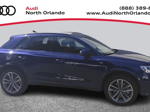 Certified 2025 Audi Q3 2.0T Premium w/ Black Optic Sport Package image 1