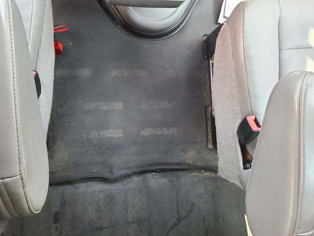 Used 2014 Ford E-350 and Econoline 350 XL w/ Power Windows & Locks Group RWD image 22