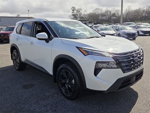 New 2026 Nissan Rogue SV image 15