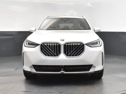 Certified 2025 BMW X3 xDrive30i image 10