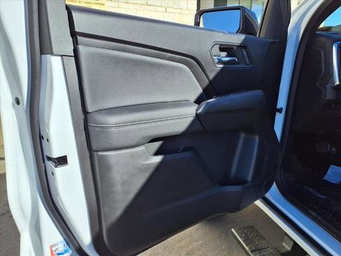 New 2026 GMC Canyon Elevation w/ Convenience Package image 20