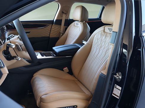 New 2026 Bentley Flying Spur Plug-In Hybrid AWD/4WD image 14