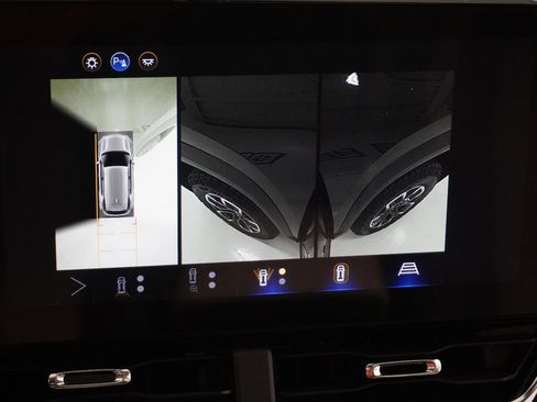 New 2026 Chevrolet Equinox ACTIV w/ Convenience Package III image 35