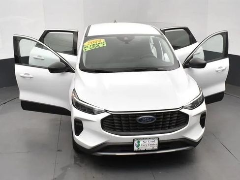 Used 2024 Ford Escape Active FWD image 10