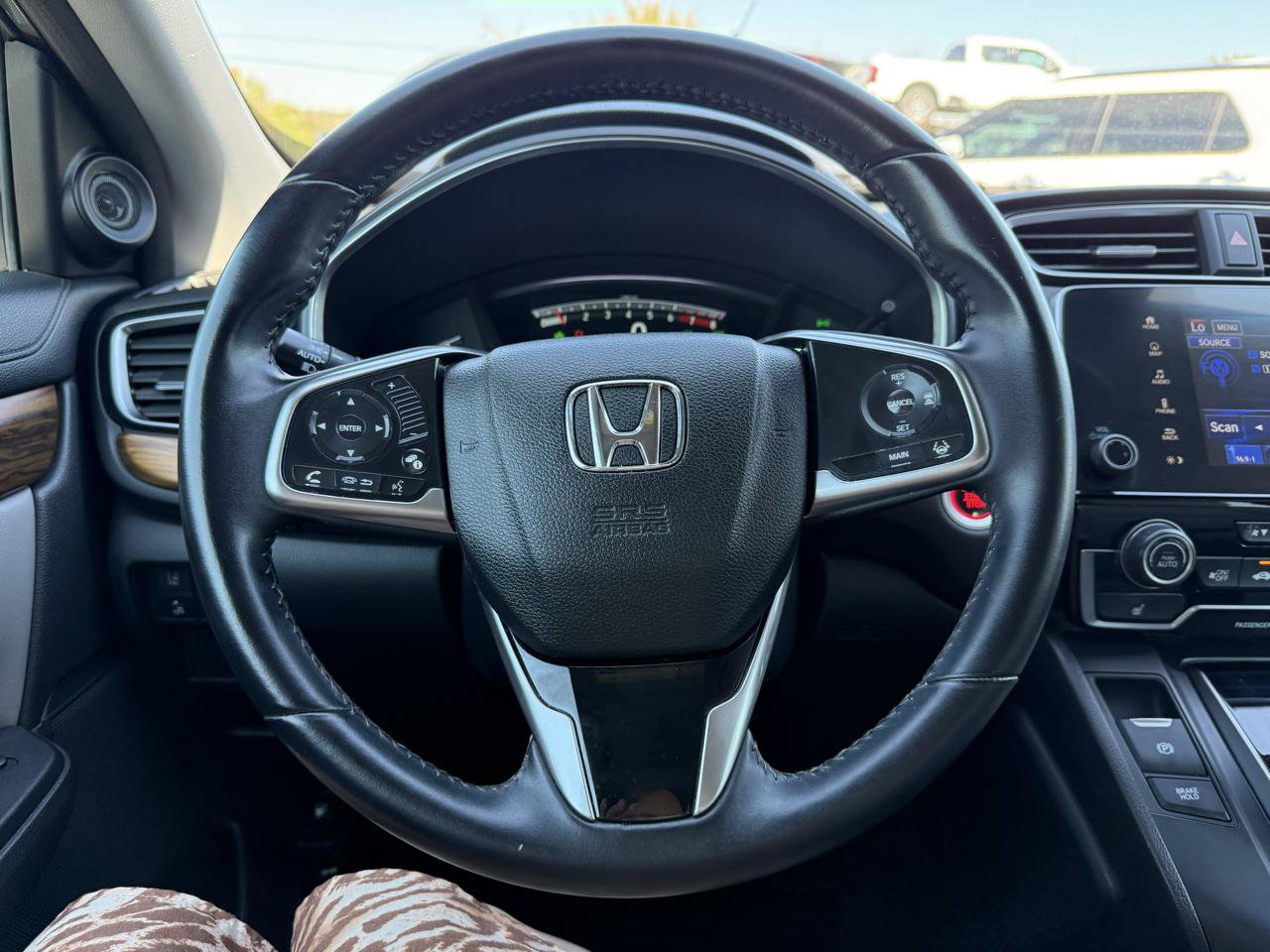 Used 2018 Honda CR-V Touring image 24