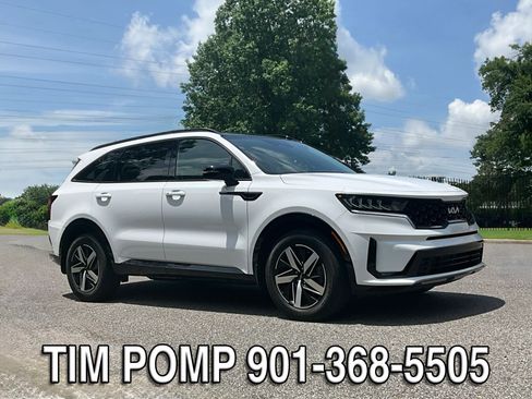 Used 2023 Kia Sorento S w/ Panoramic Sunroof Package FWD image 4