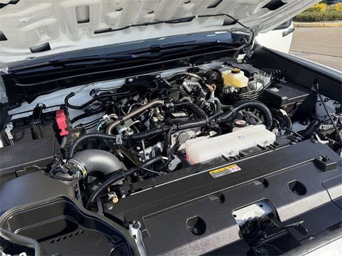 Certified 2025 Toyota Tacoma SR image 24