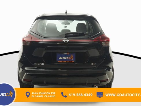 Used 2023 Nissan Kicks SV image 12