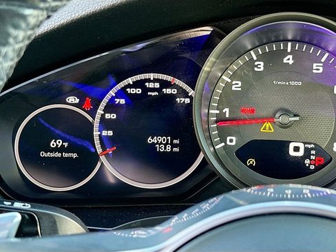 Used 2022 Porsche Cayenne AWD/4WD image 13