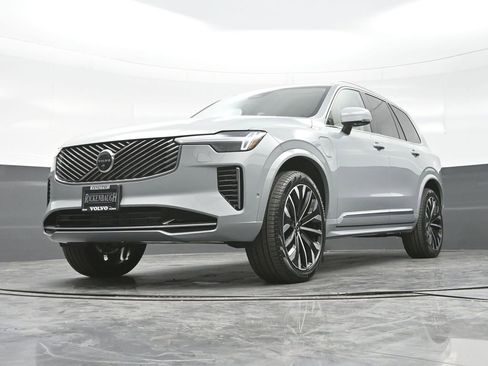New 2026 Volvo XC90 T8 Ultra w/ Protection Package Premier AWD/4WD image 10