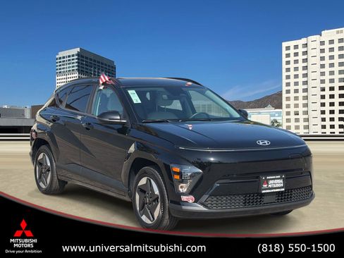 Used 2024 Hyundai Kona SEL FWD image 1