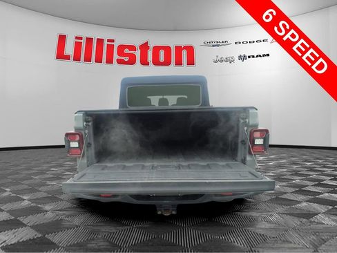 Used 2020 Jeep Gladiator Rubicon w/ LED Lighting Group image 14