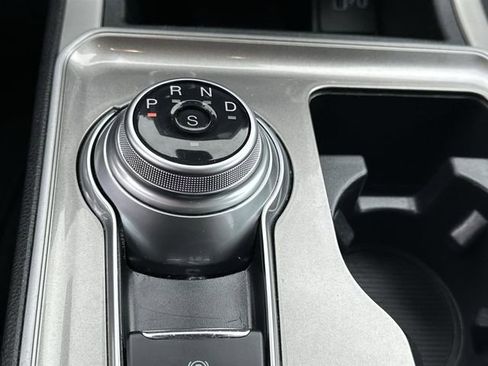 Used 2024 Ford Edge SEL image 15