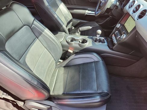 Used 2016 Ford Mustang GT Premium w/ Equipment Group 401A RWD image 26
