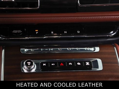 Used 2025 Lincoln Aviator Reserve w/ Equipment Group 201A AWD/4WD image 21
