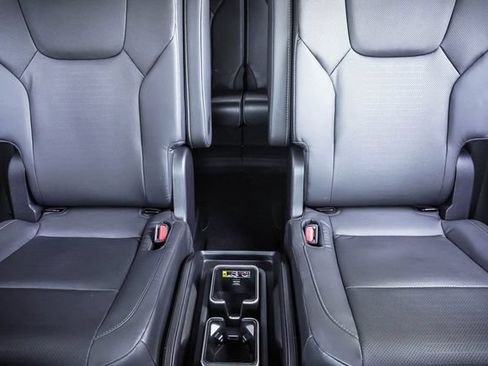 Certified 2025 Lexus TX 500h AWD w/ Technology Package image 20