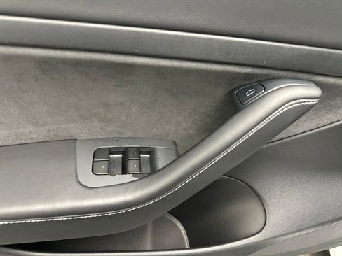 Used 2021 Tesla Model 3 Standard Range Plus RWD image 22