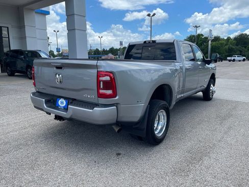 Used 2024 RAM 3500 Laramie w/ Towing Technology Group AWD/4WD image 6