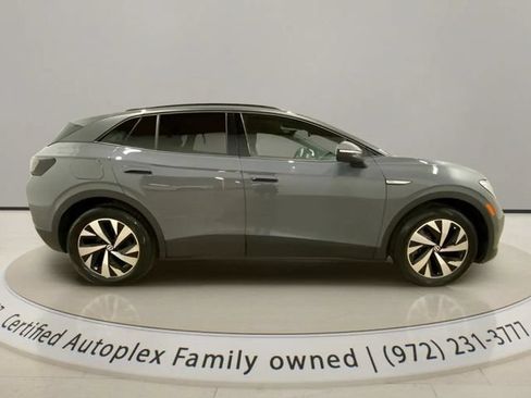 Used 2025 Volkswagen ID.4 Pro RWD image 6
