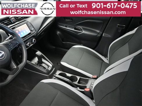 Used 2025 Nissan Versa S w/ Trunk Package image 18