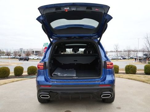 Certified 2026 Mercedes-Benz GLB 250 4MATIC image 17