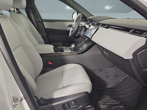 Used 2026 Land Rover Range Rover Velar Dynamic SE image 20