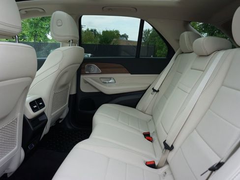 Certified 2025 Mercedes-Benz GLE 350 4MATIC image 13